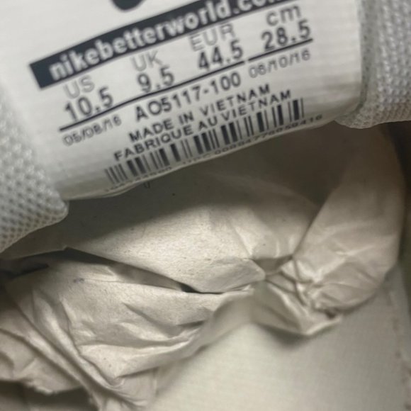 SOLD OUT - Picture 5 of 5